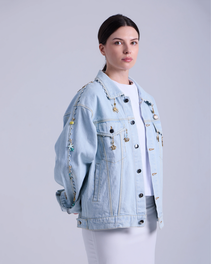 Oversized Denim Jacket +6 Charms